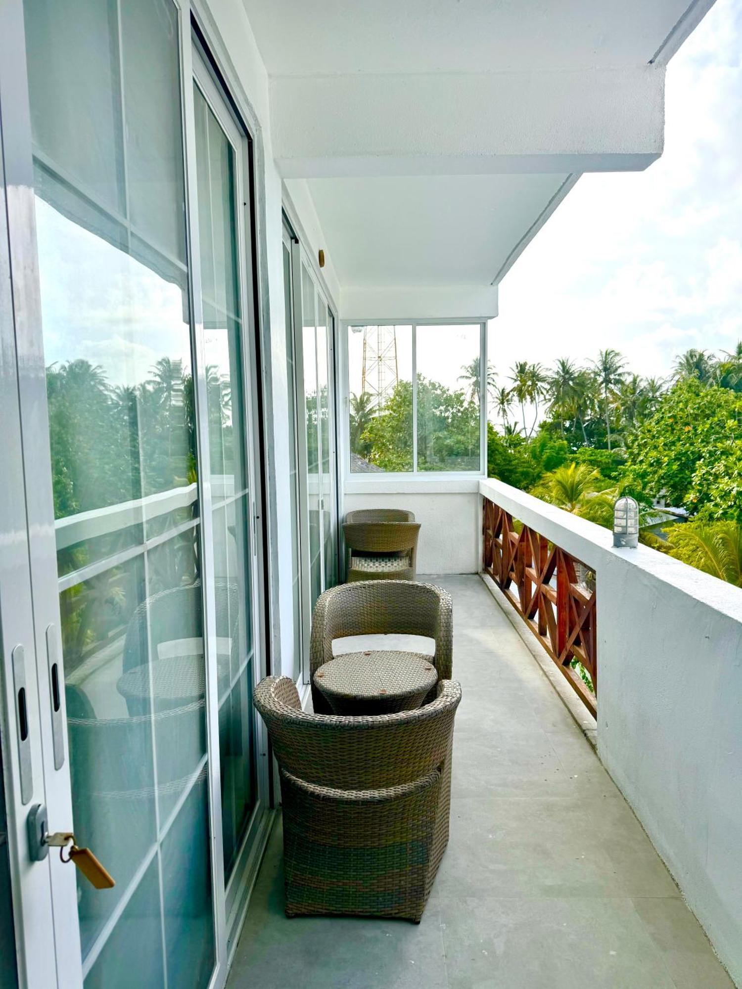 Sands Grand Dhigurah  Dış mekan fotoğraf